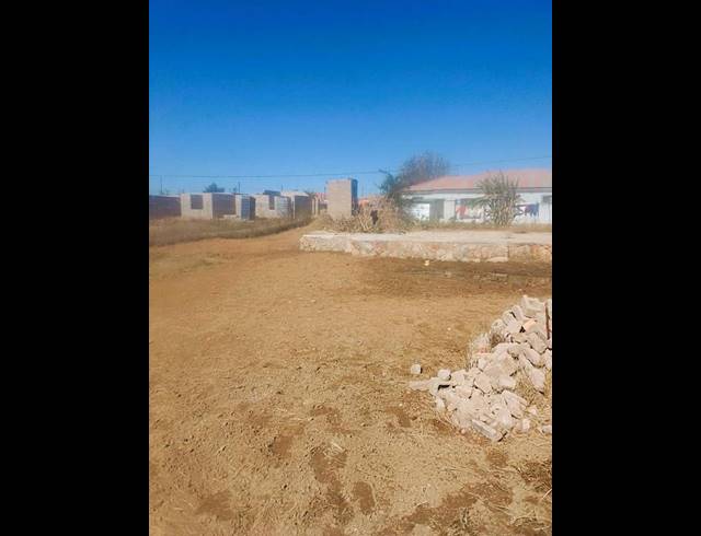 LAND FOR SALE IN MANKWENG